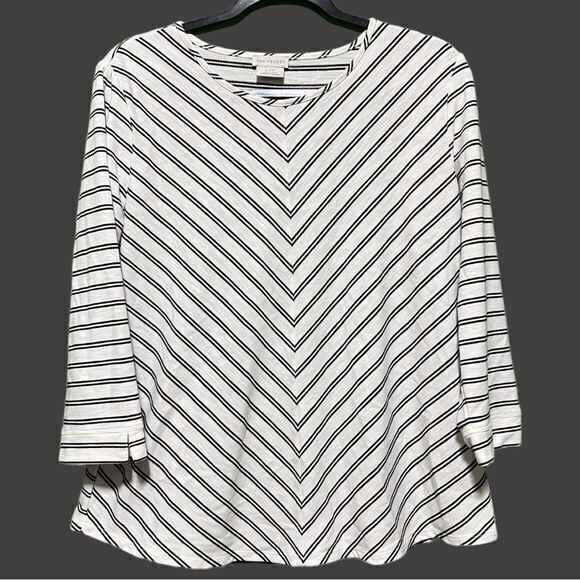 Van Heusen Women's Pullover Blouse Top Chevron Striped Black White Size Large‎ - Picture 1 of 5